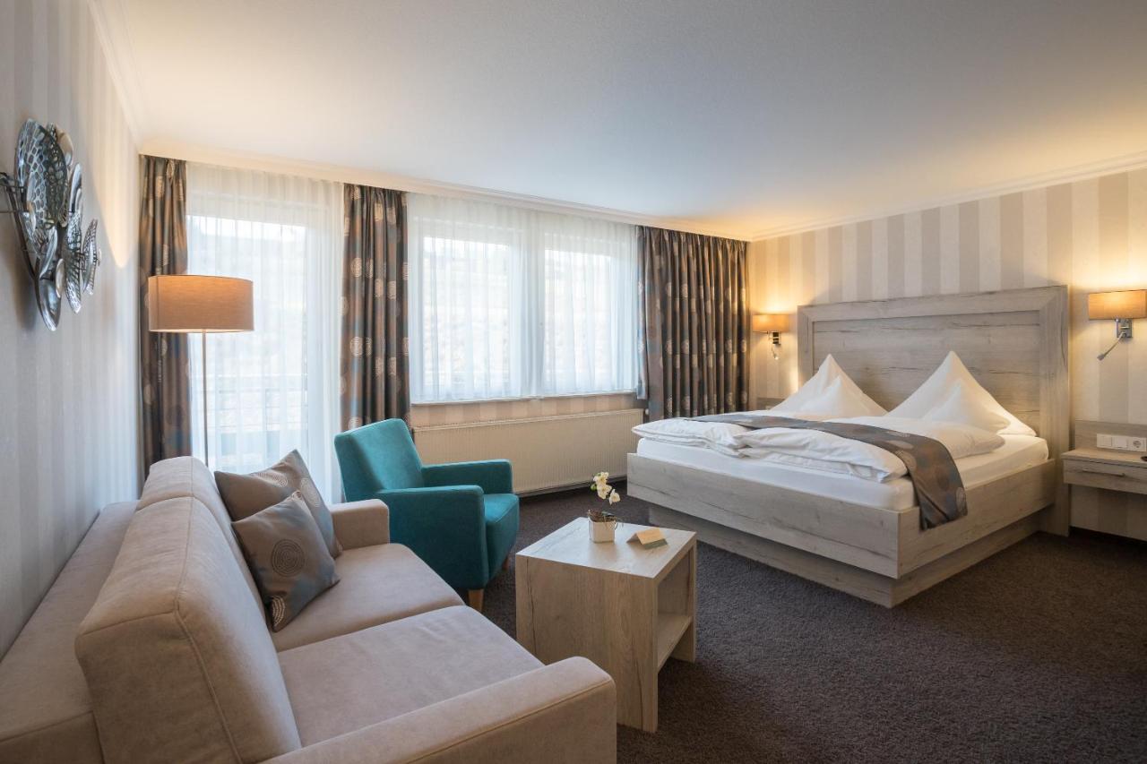 Hotel Garni Fuerst Von Waldeck Виллинген Экстерьер фото